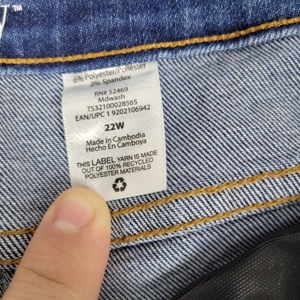 AVA & VIV Woman's Blue Jeans